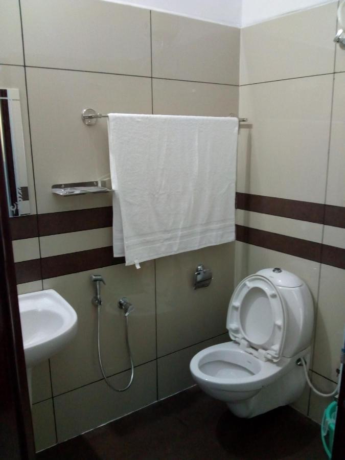 ZaMaRaYa Bed&Breakfast Angamali Dış mekan fotoğraf